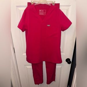 Pink figs scrubs